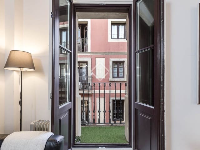 2 slaapkamer Appartement te koop in Barcelona stad - € 485.000 (Ref: 8686525)