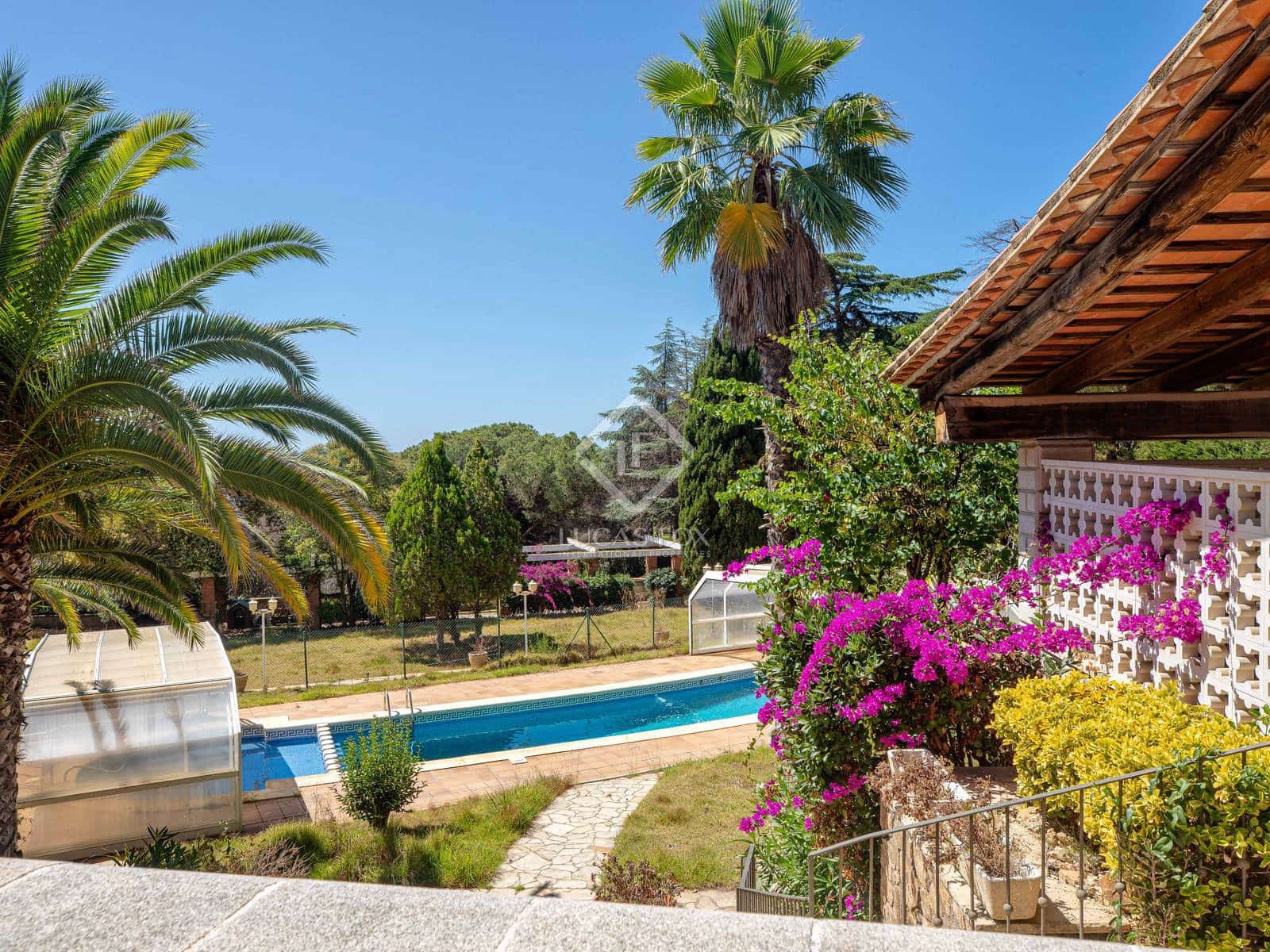 6 soveværelse Villa til salg i Lloret de Mar med swimmingpool garage - € 1.925.000 (Ref: 8686675)