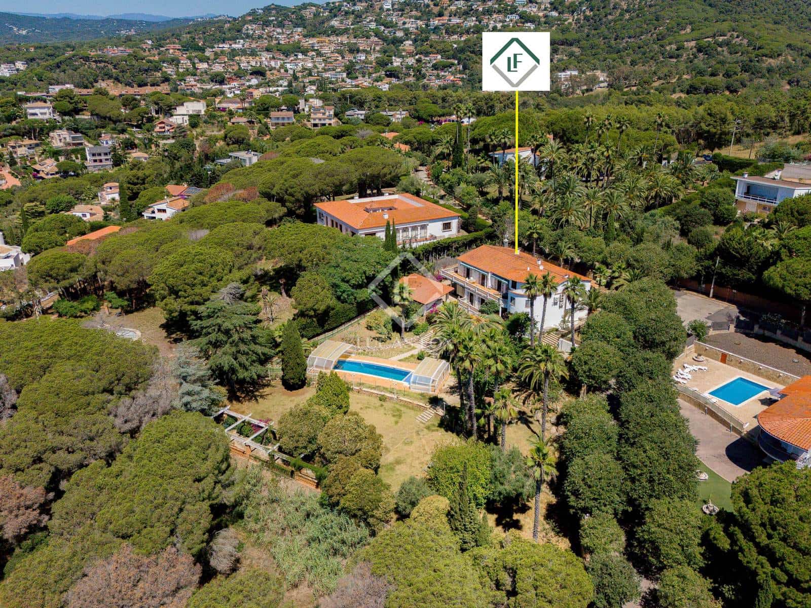 6 soveværelse Villa til salg i Lloret de Mar med swimmingpool garage - € 1.925.000 (Ref: 8686675)