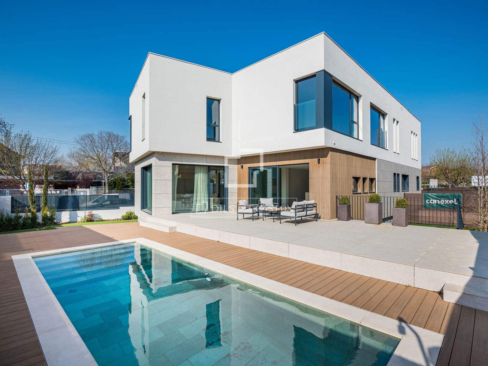 6 soverom Villa til salgs i Sant Cugat del Valles med svømmebasseng garasje - € 2 387 000 (Ref: 8687018)