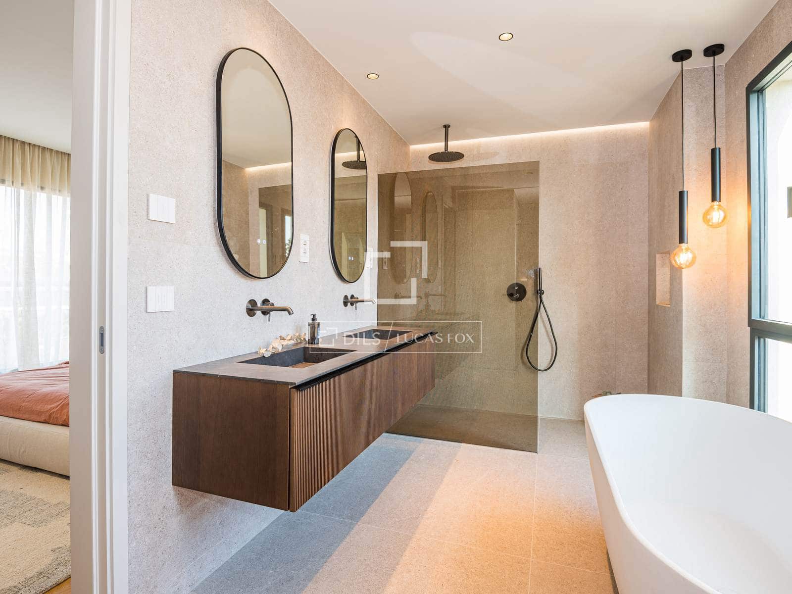 6 soverom Villa til salgs i Sant Cugat del Valles med svømmebasseng garasje - € 2 387 000 (Ref: 8687018)