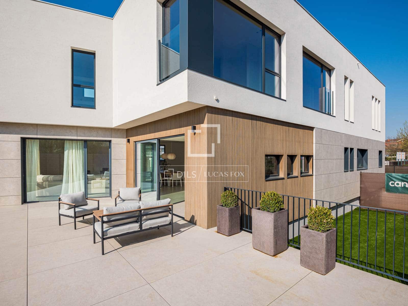 6 soverom Villa til salgs i Sant Cugat del Valles med svømmebasseng garasje - € 2 387 000 (Ref: 8687018)