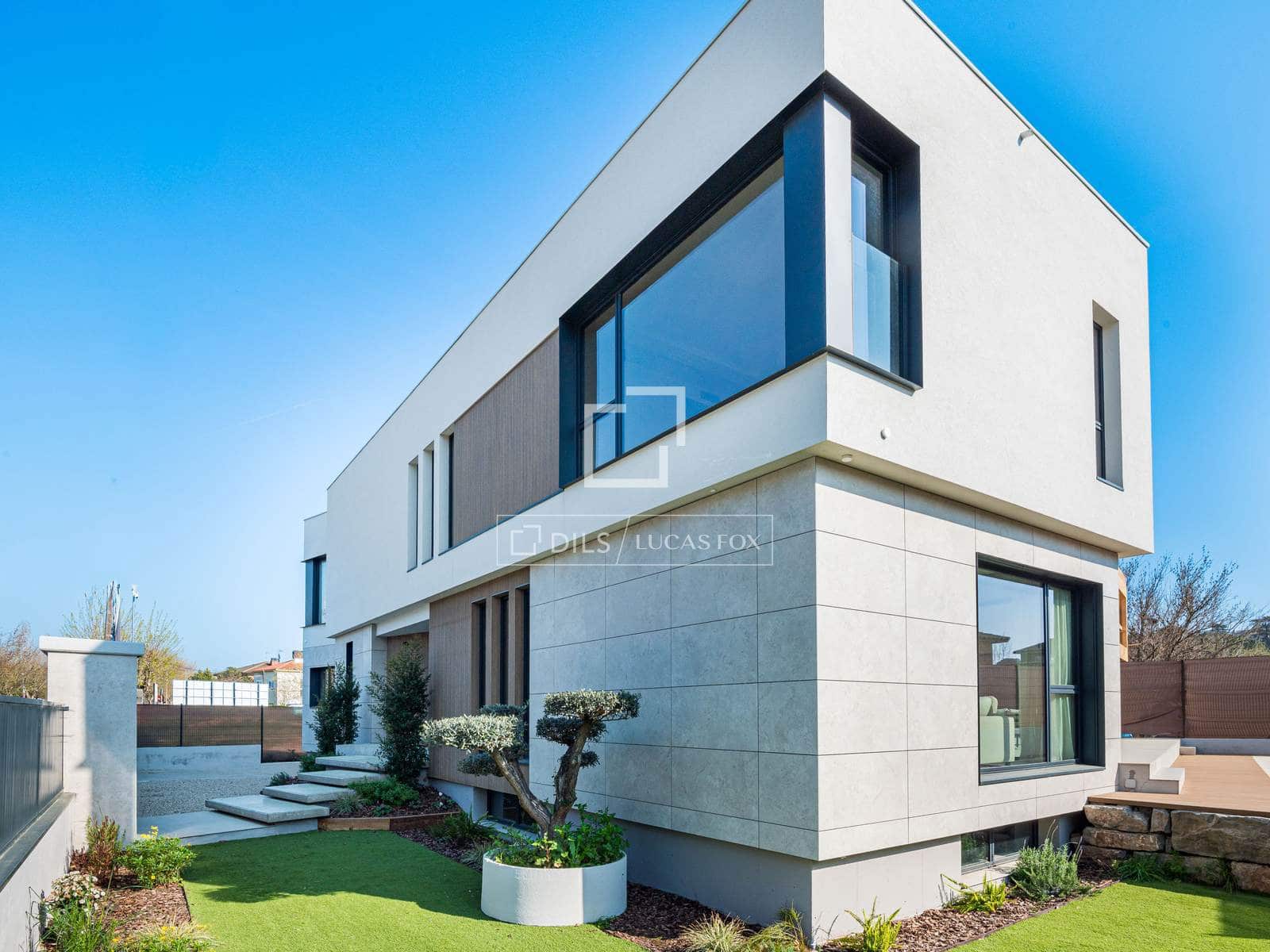 6 soverom Villa til salgs i Sant Cugat del Valles med svømmebasseng garasje - € 2 387 000 (Ref: 8687018)