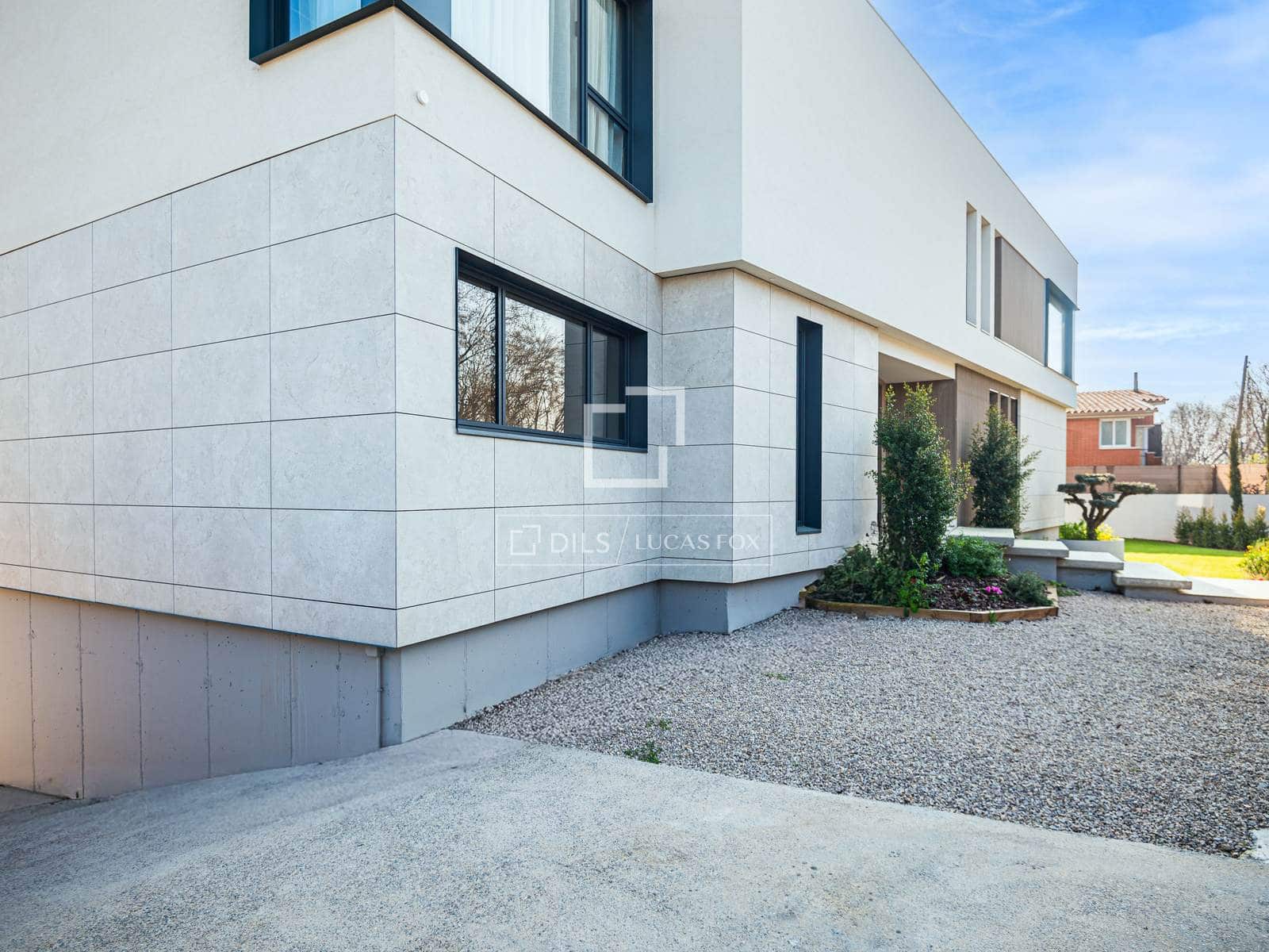 6 soverom Villa til salgs i Sant Cugat del Valles med svømmebasseng garasje - € 2 387 000 (Ref: 8687018)