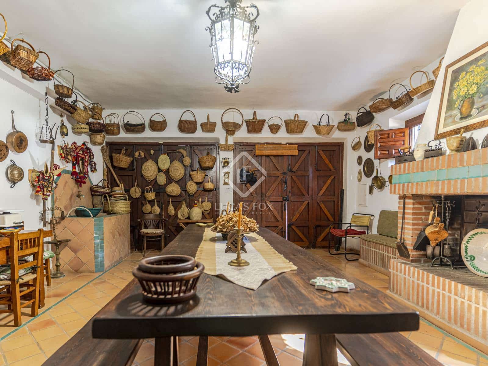 9 soveværelse Finca/Landehus til salg i Motril med swimmingpool garage - € 2.350.000 (Ref: 8688068)