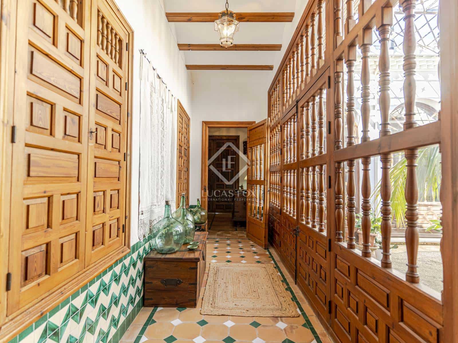 9 soveværelse Finca/Landehus til salg i Motril med swimmingpool garage - € 2.350.000 (Ref: 8688068)