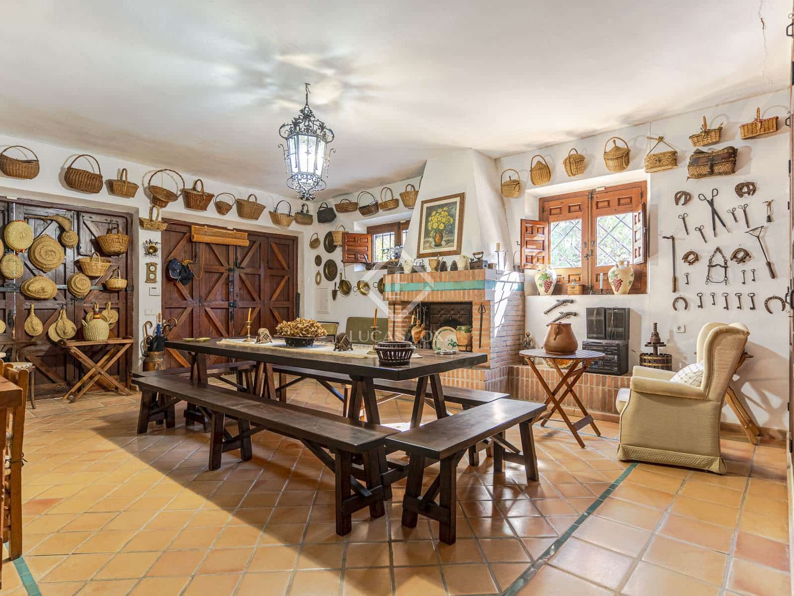 9 soveværelse Finca/Landehus til salg i Motril med swimmingpool garage - € 2.350.000 (Ref: 8688068)