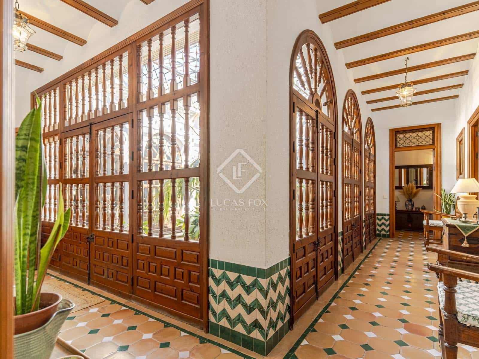 9 soveværelse Finca/Landehus til salg i Motril med swimmingpool garage - € 2.350.000 (Ref: 8688068)