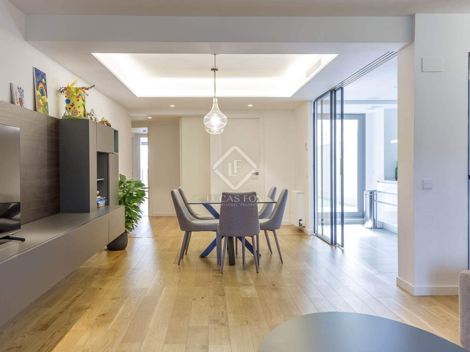 3 sovrum Lägenhet att hyra i Valencia stad - 3 500 € (Ref: 8688295)