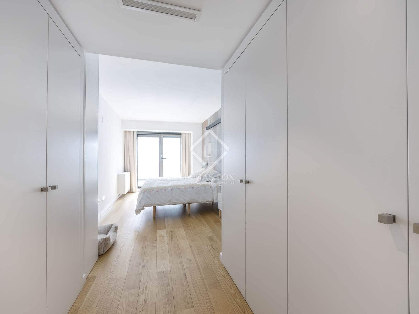 3 sovrum Lägenhet att hyra i Valencia stad - 3 500 € (Ref: 8688295)