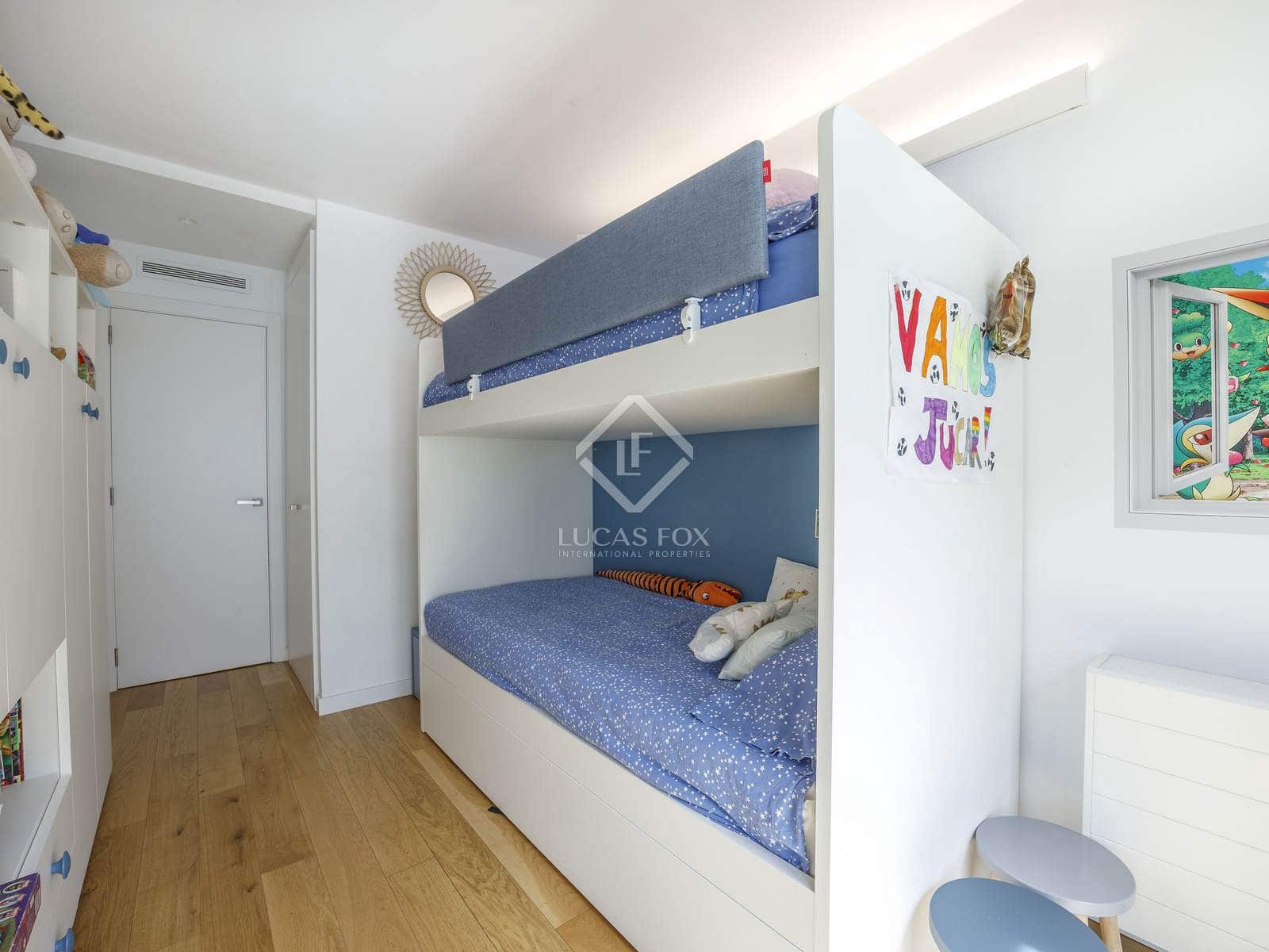 3 sovrum Lägenhet att hyra i Valencia stad - 3 500 € (Ref: 8688295)