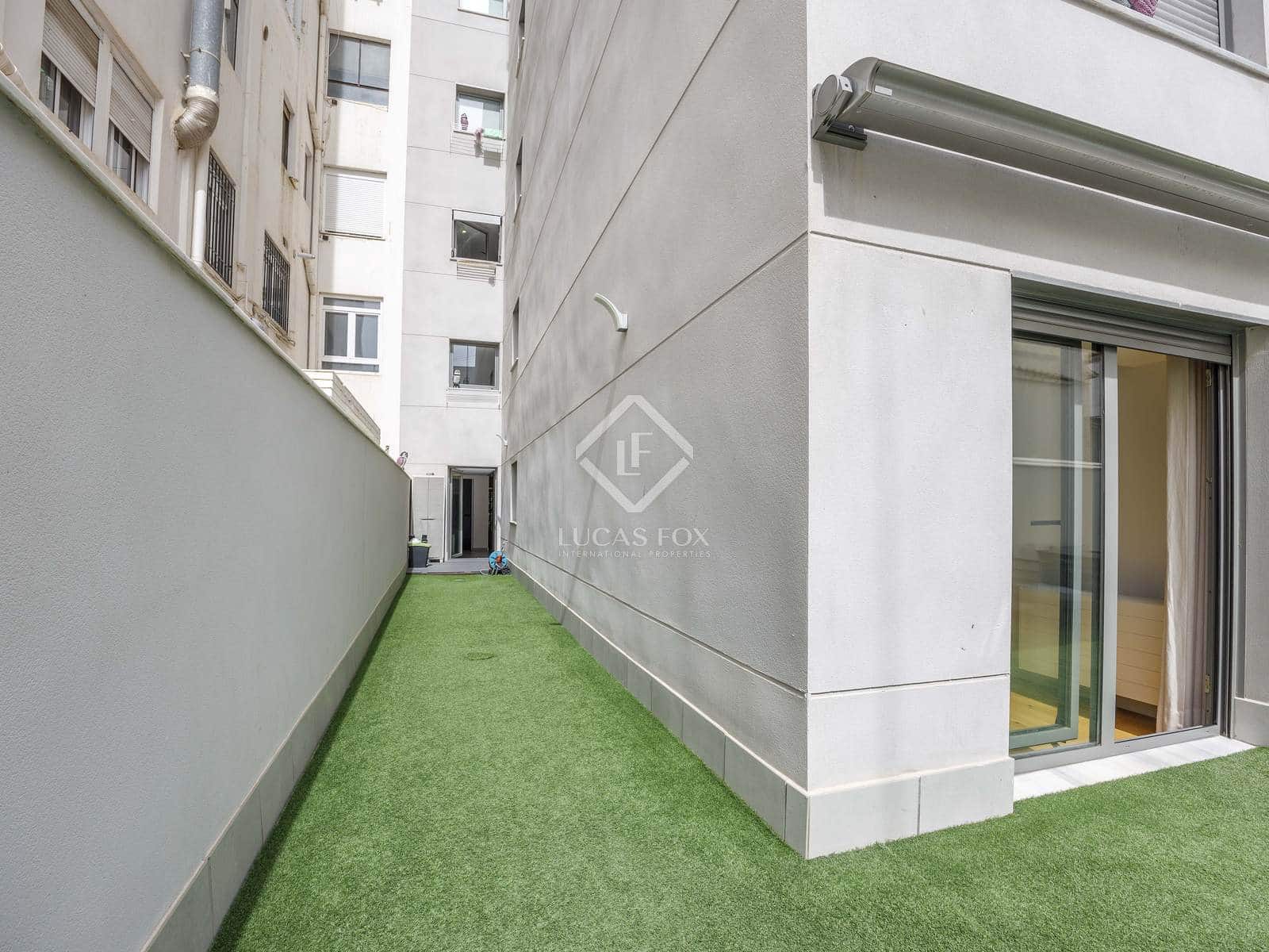 3 sovrum Lägenhet att hyra i Valencia stad - 3 500 € (Ref: 8688295)