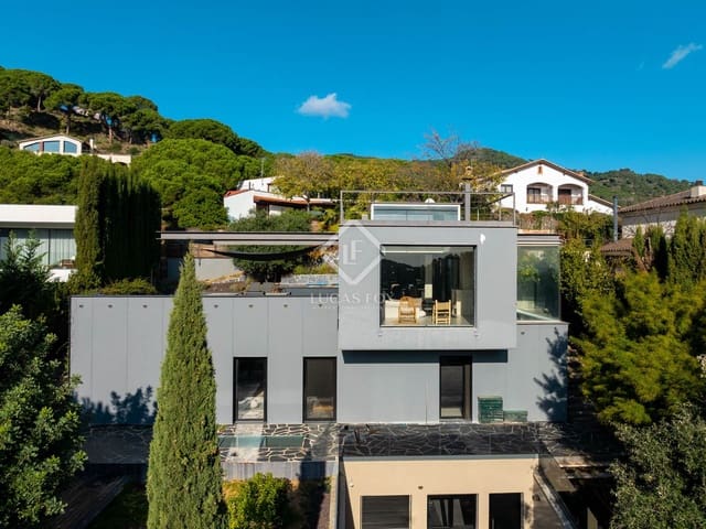 Chalet de 4 habitaciones en Premià de Dalt en venta con piscina garaje - 1.400.000 € (Ref: 8688310)