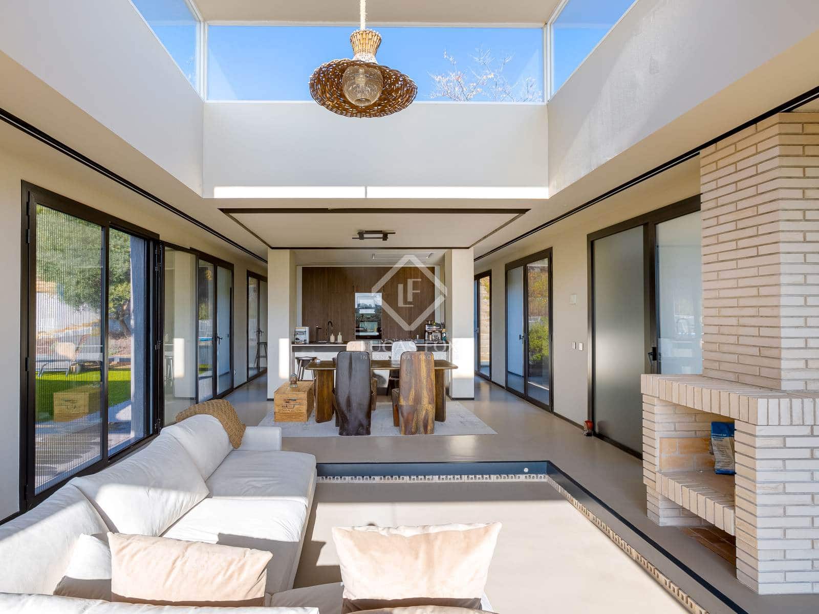 4 soveværelse Villa til salg i Premia de Dalt med swimmingpool garage - € 1.680.000 (Ref: 8688310)