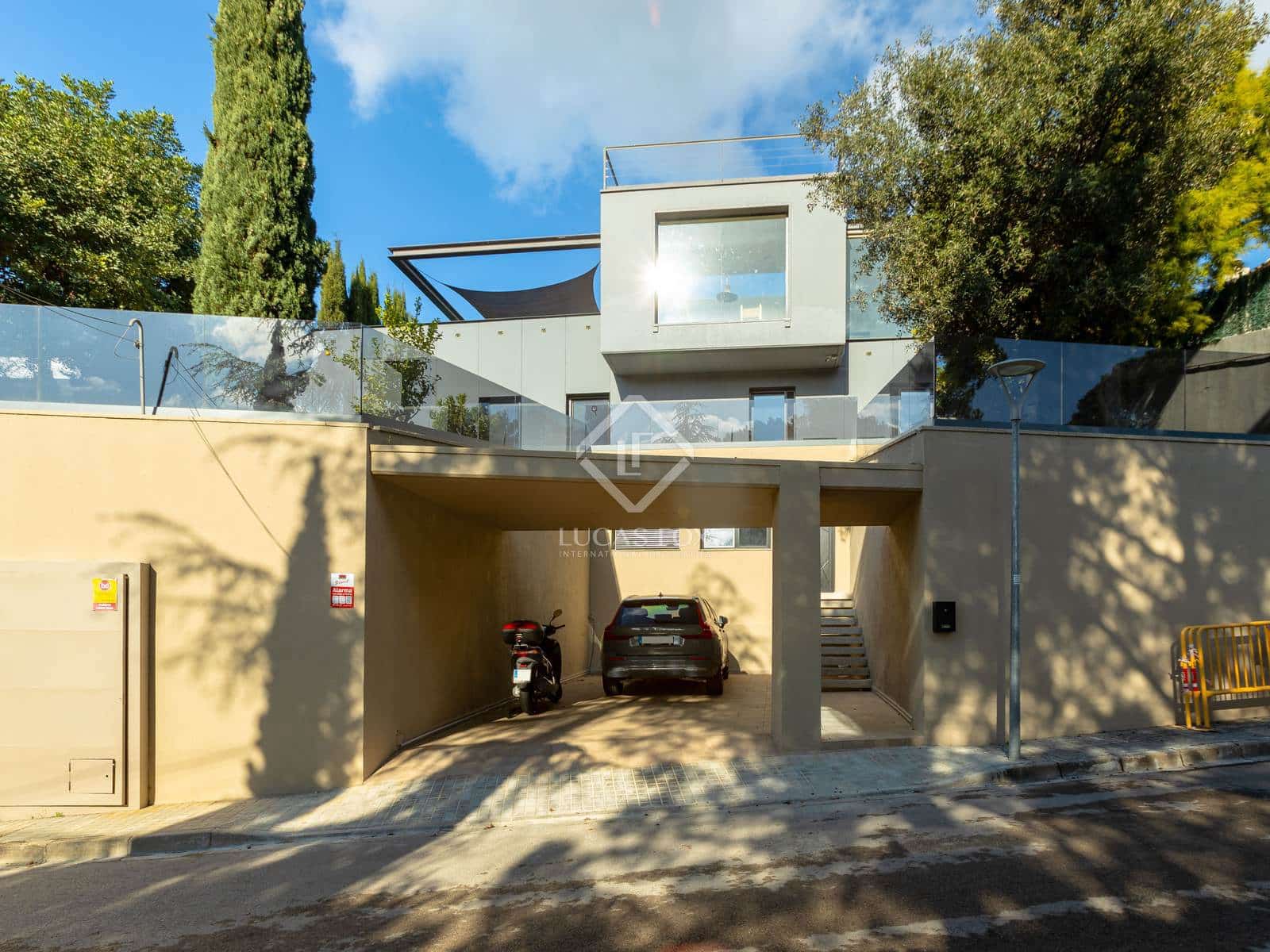 4 soveværelse Villa til salg i Premia de Dalt med swimmingpool garage - € 1.680.000 (Ref: 8688310)