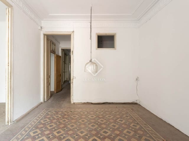 3 soverom Leilighet til salgs i Barcelona by - € 850 000 (Ref: 8688652)