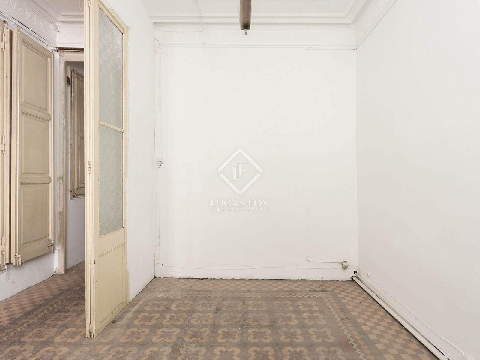 3 slaapkamer Appartement te koop in Barcelona stad - € 850.000 (Ref: 8688653)