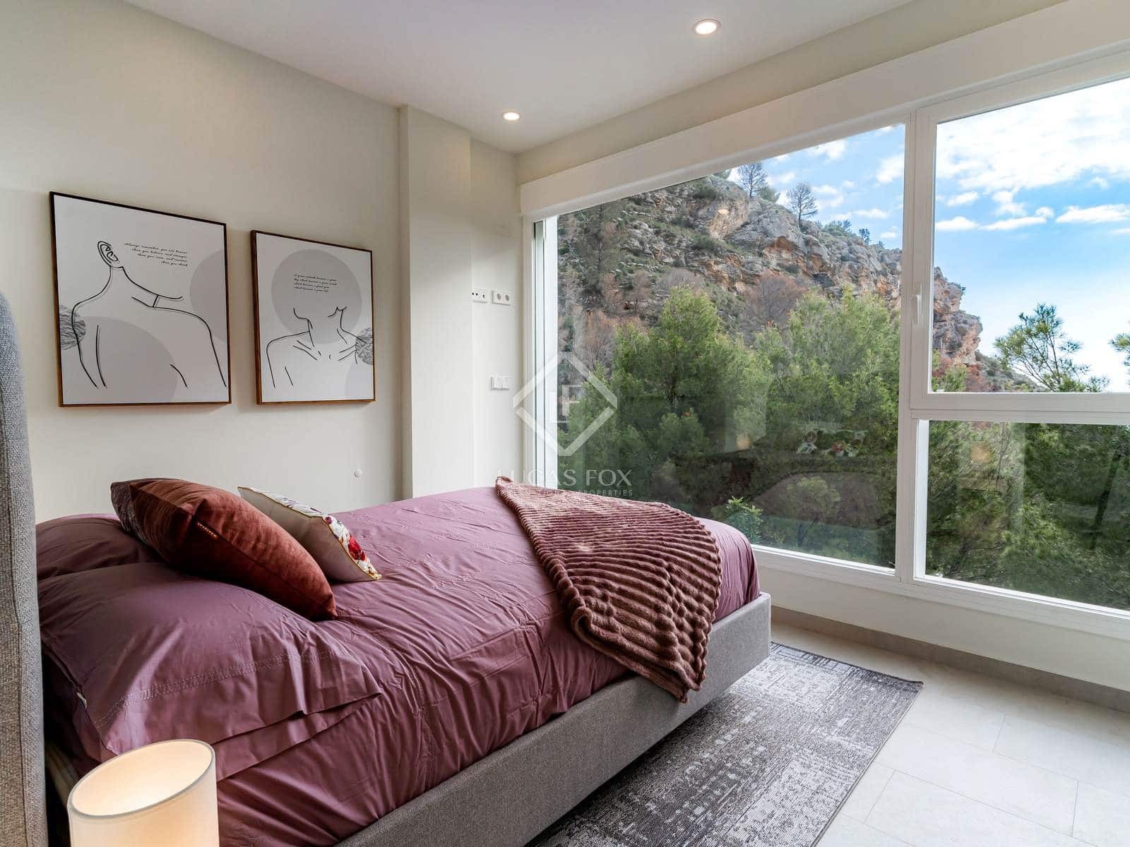 4 bedroom Villa for sale in Altea with pool garage - € 1,095,000 (Ref: 8688703)