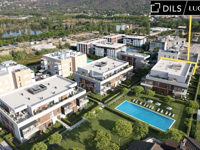 3 chambre Appartement à vendre à Platja d'Aro, Castell-Platja d'Aro avec piscine - 465 000 € (Ref: 8690143)