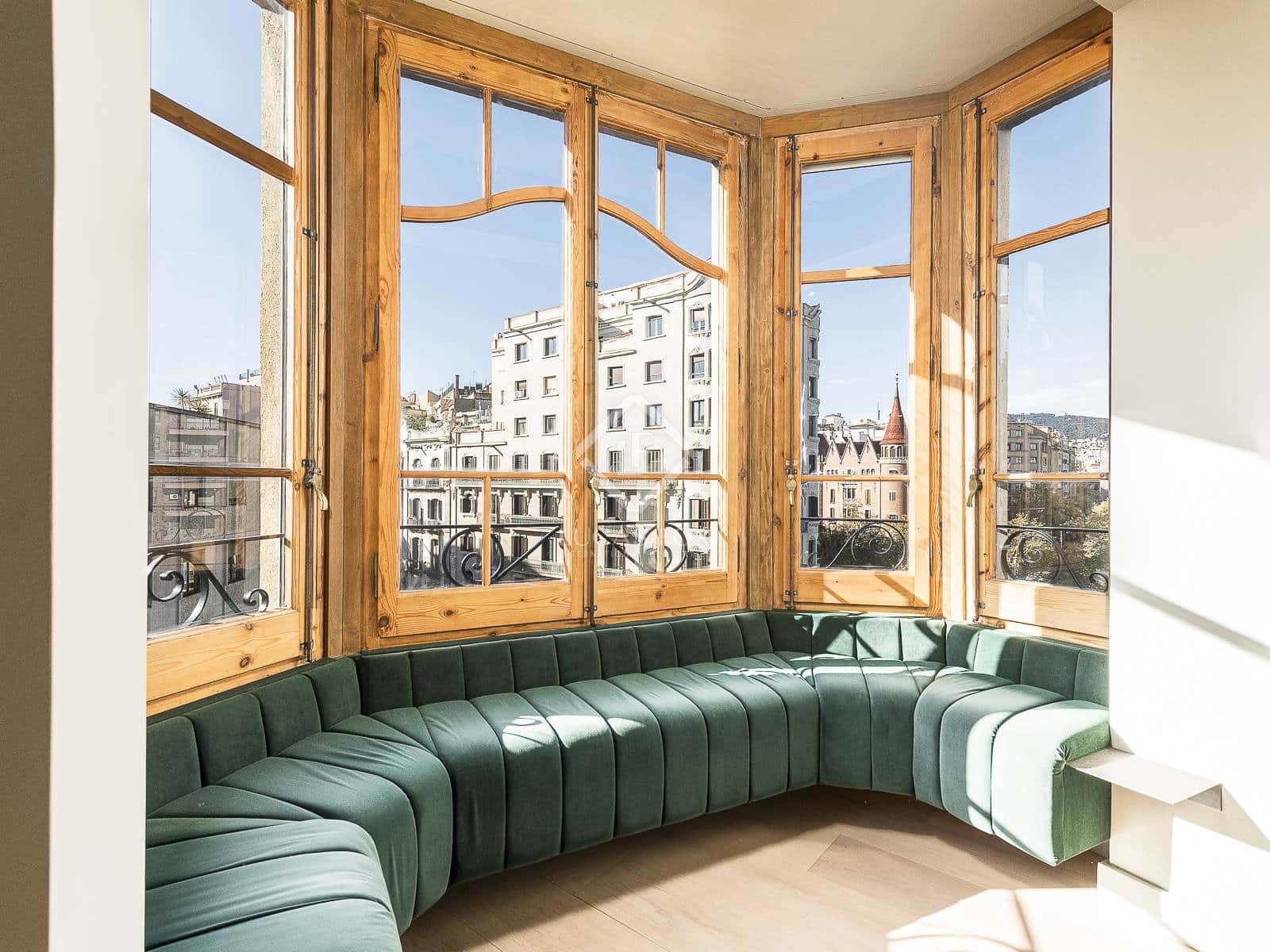 3 bedroom Apartment for rent in Barcelona city - € 5,623 (Ref: 8690145)