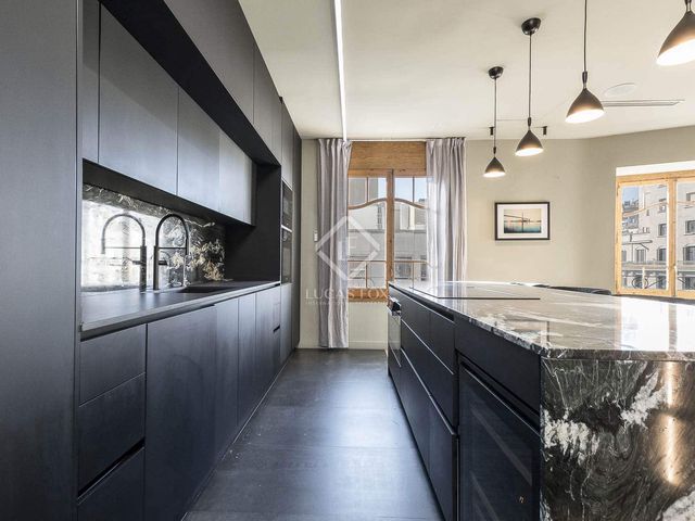 3 bedroom Apartment for rent in Barcelona city - € 5,623 (Ref: 8690145)