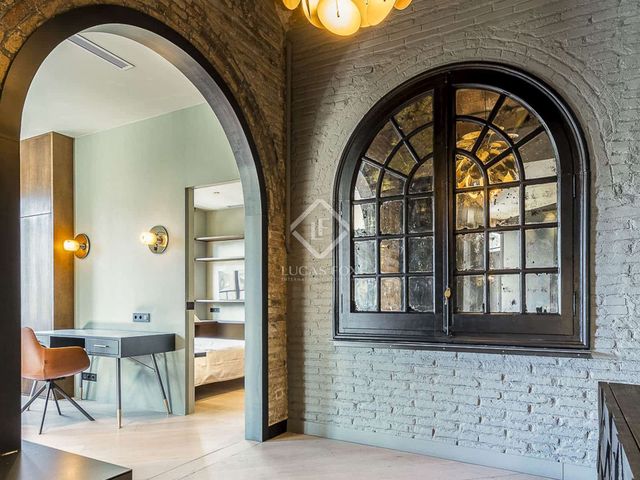 3 bedroom Apartment for rent in Barcelona city - € 5,623 (Ref: 8690145)