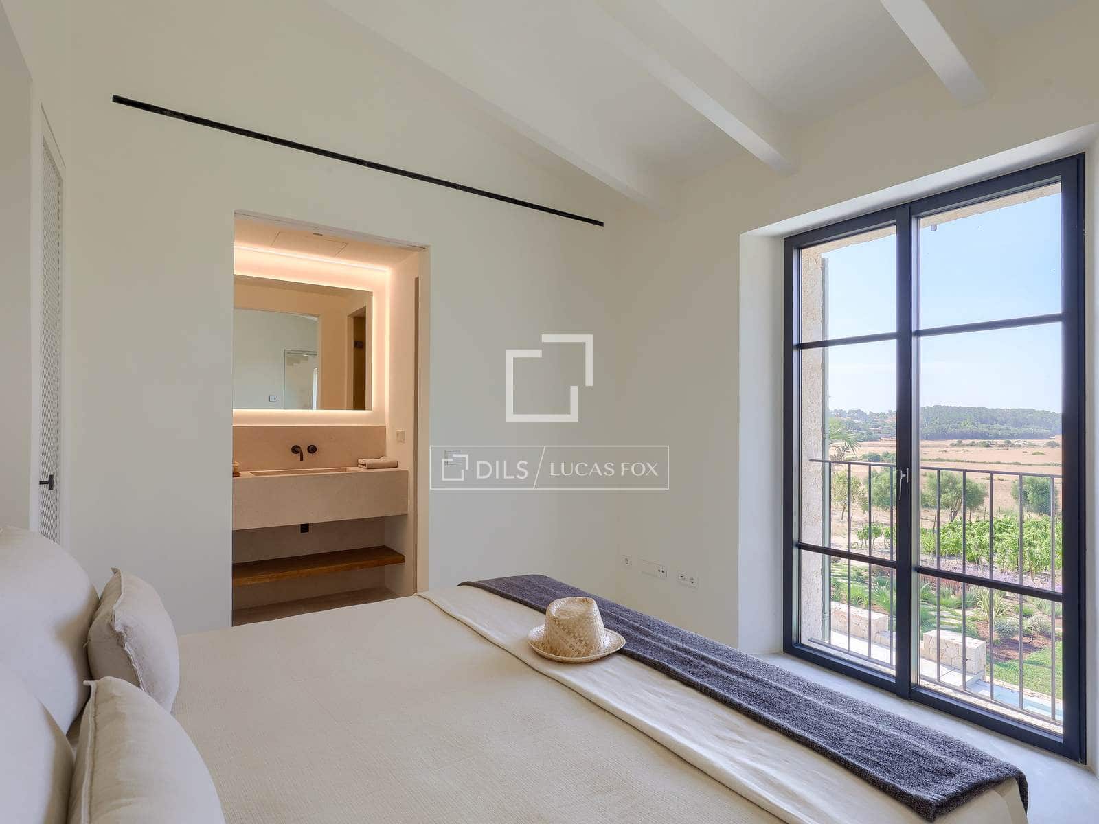 5 bedroom Villa for sale in Montuiri with pool garage - € 5,490,000 (Ref: 8690150)