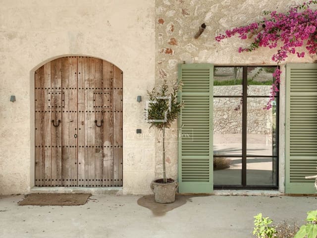 5 bedroom Villa for sale in Montuïri with pool garage - € 5,490,000 (Ref: 8690150)