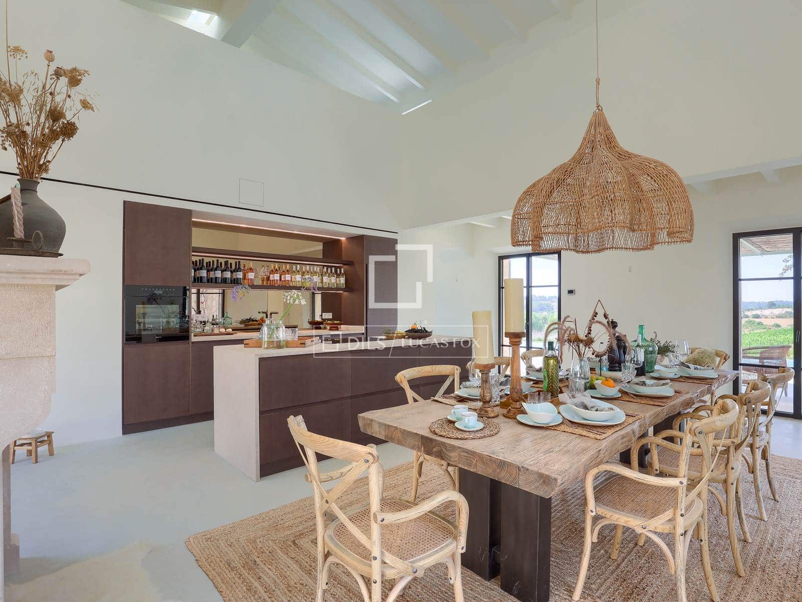 5 bedroom Villa for sale in Montuiri with pool garage - € 5,490,000 (Ref: 8690150)