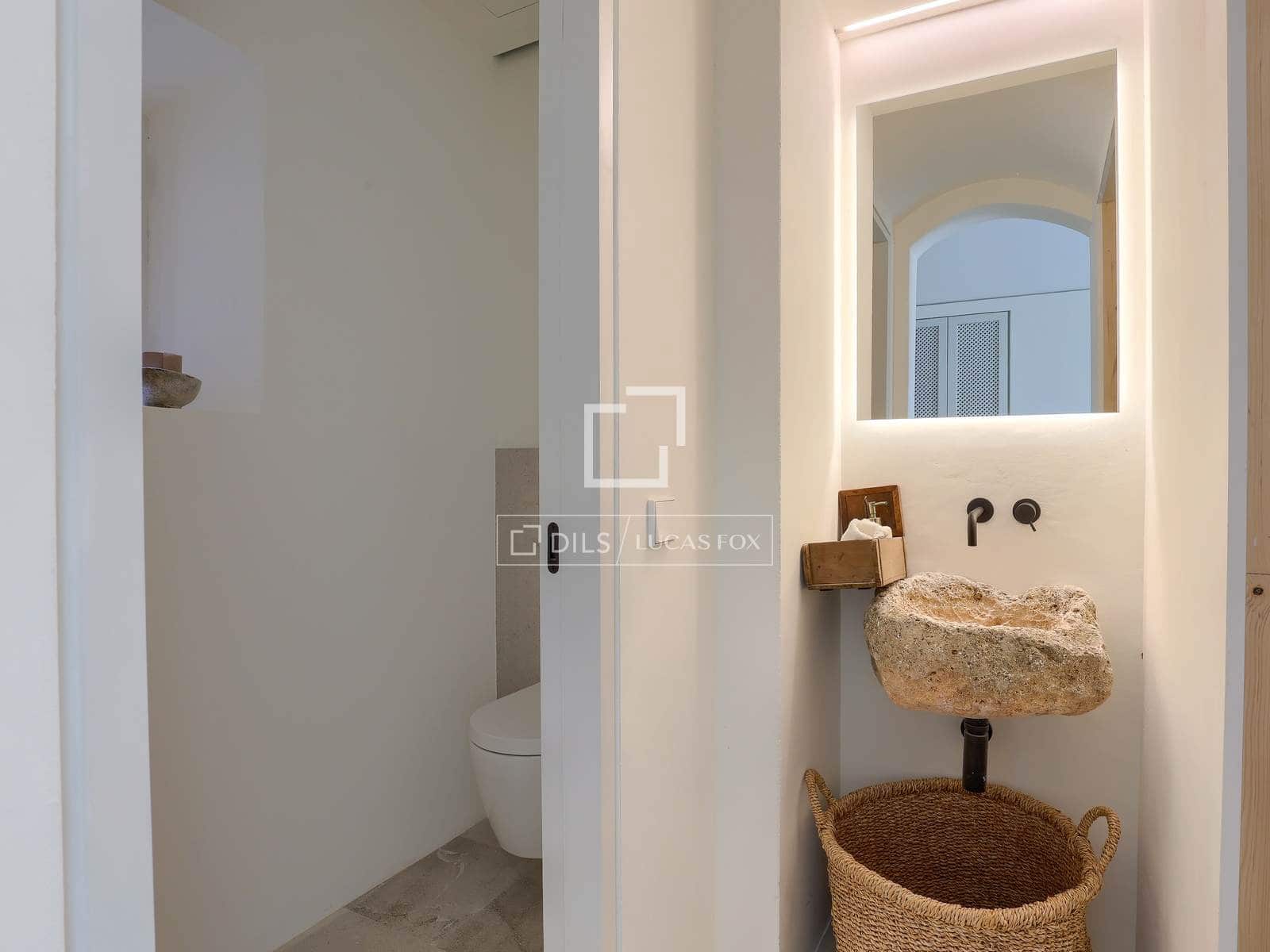 5 bedroom Villa for sale in Montuiri with pool garage - € 5,490,000 (Ref: 8690150)