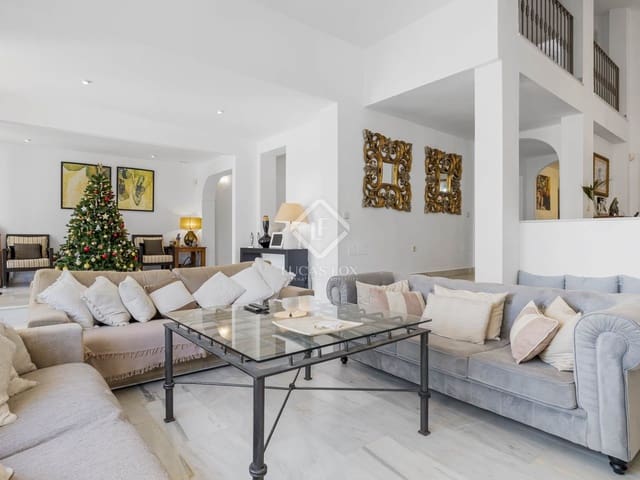 5 slaapkamer Villa te koop in Sotogrande Alto, San Roque met zwembad garage - € 1.495.000 (Ref: 8690690)