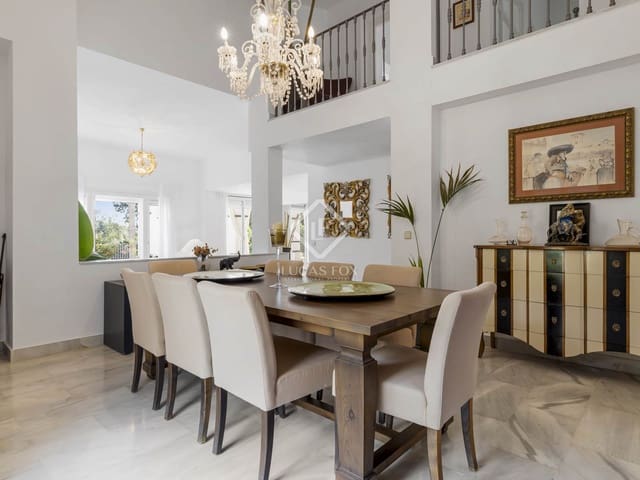 5 slaapkamer Villa te koop in Sotogrande Alto, San Roque met zwembad garage - € 1.495.000 (Ref: 8690690)