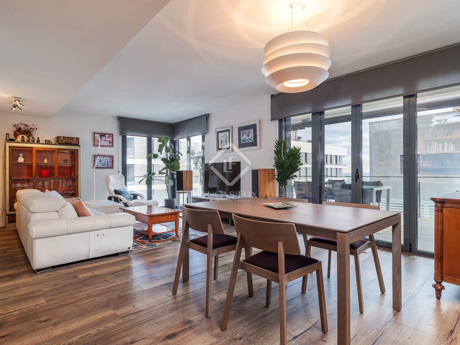 3 bedroom Penthouse for sale in Badalona with pool garage - € 695,000 (Ref: 8690813)