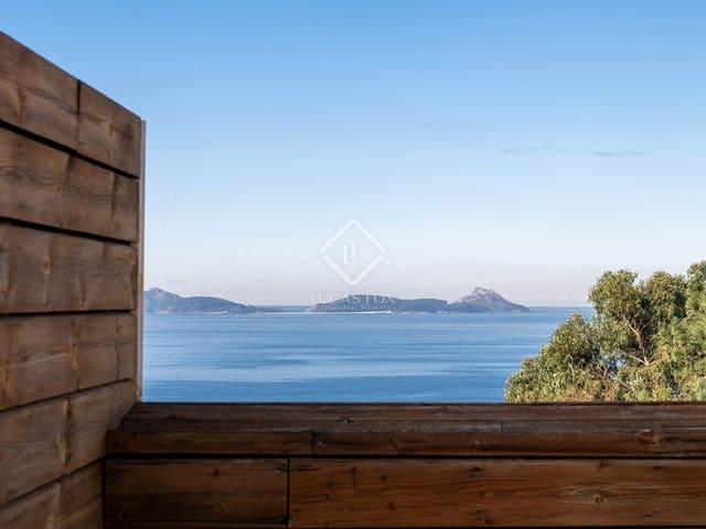 4 soveværelse Villa til salg i Nigrán med swimmingpool garage - $ 6.659.648.000 (Ref: 8692234)