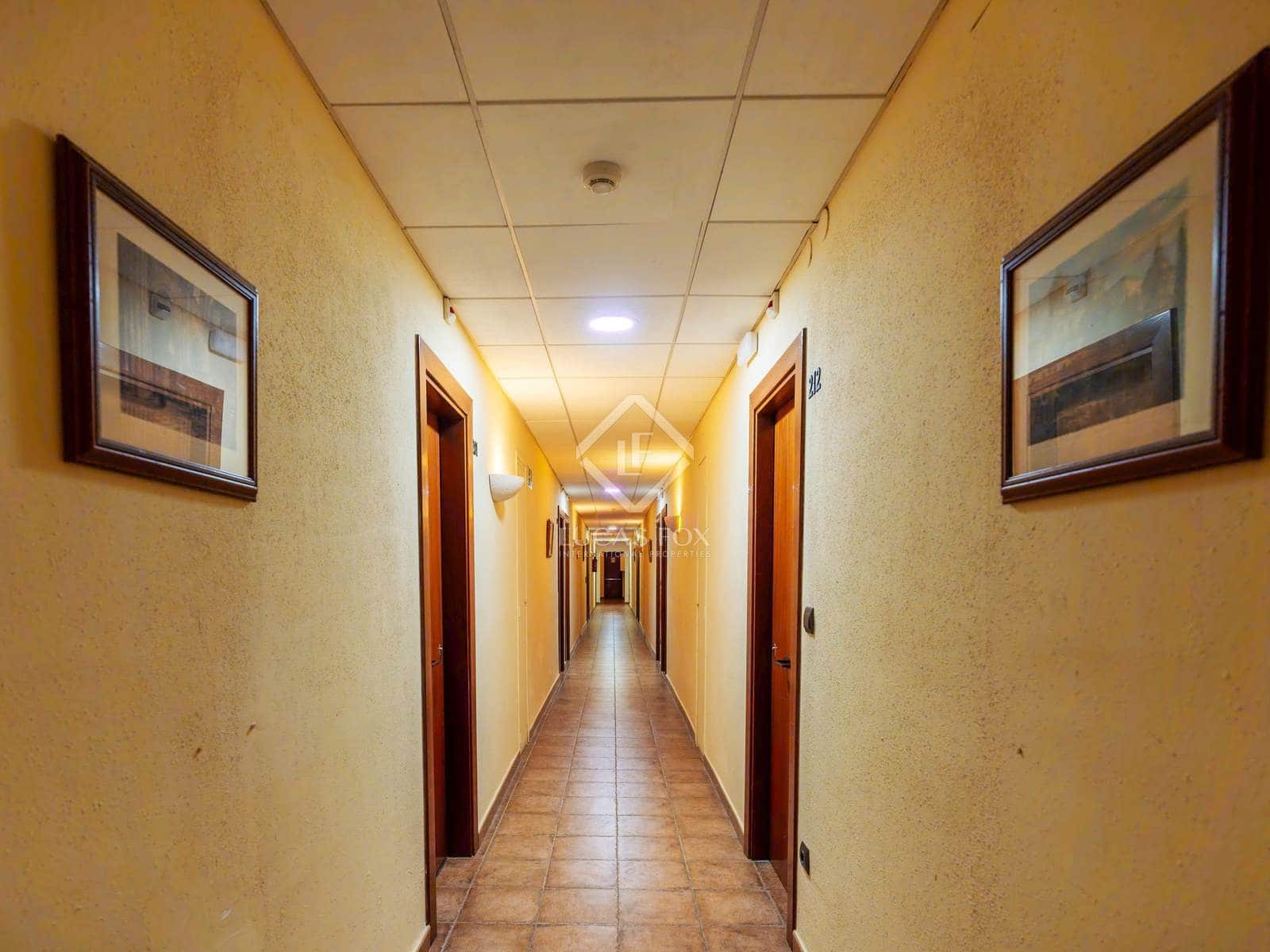 30 slaapkamer Commercieel te koop in L'Espluga de Francoli - € 1.800.000 (Ref: 8692326)