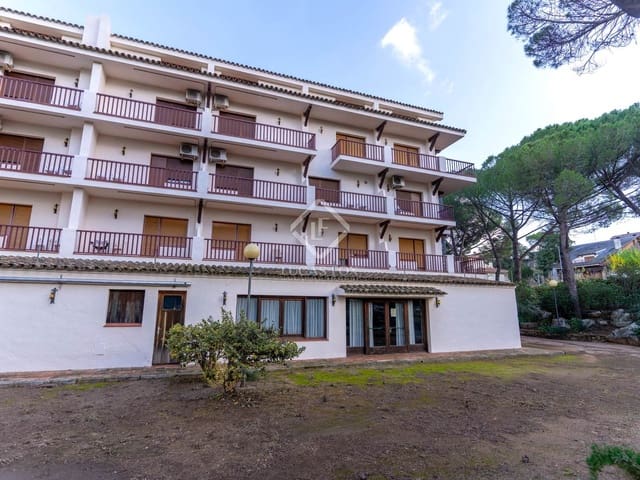 30 bedroom Commercial for sale in L'Espluga de Francolí - € 1,800,000 (Ref: 8692326)