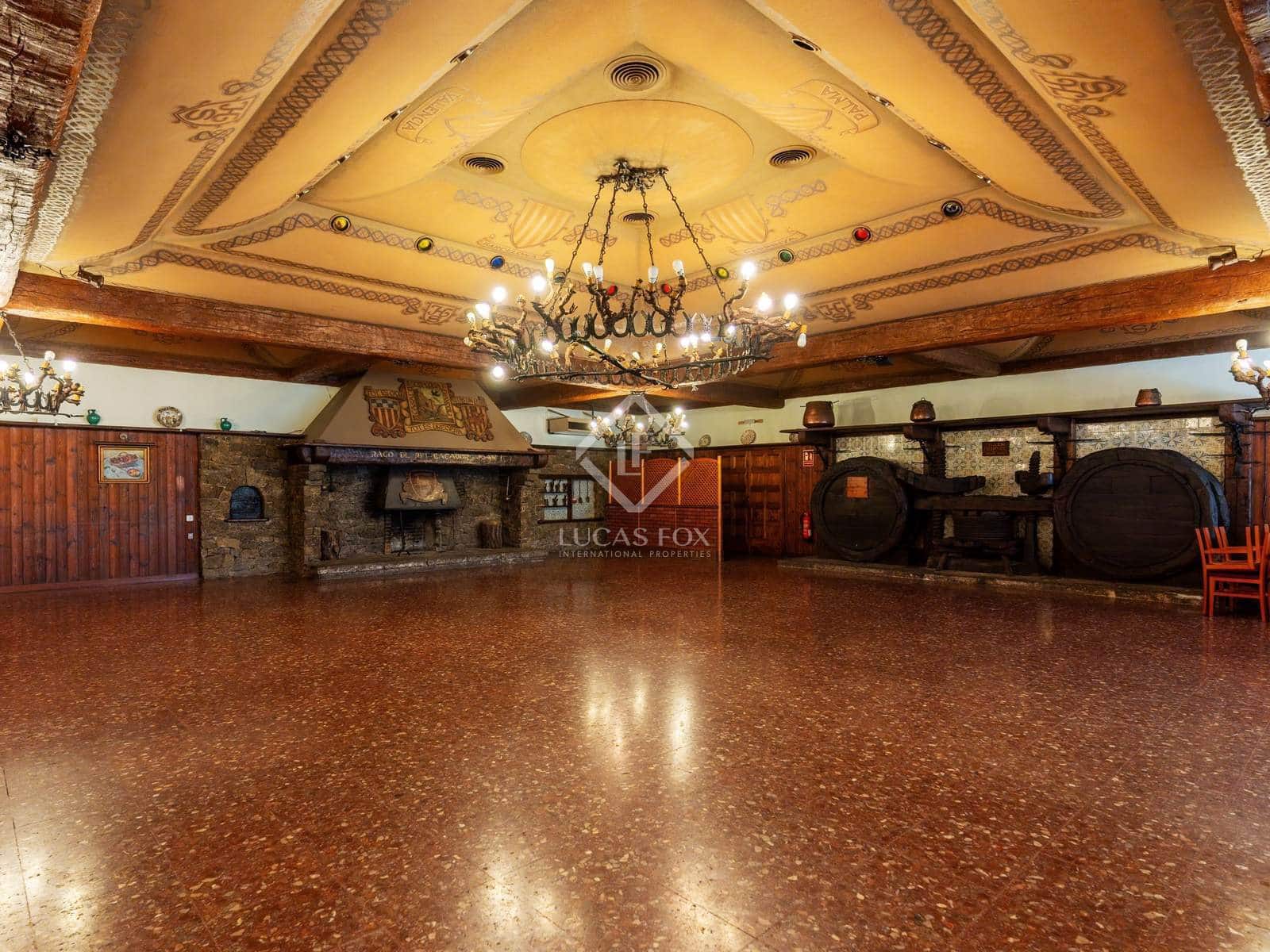 30 slaapkamer Commercieel te koop in L'Espluga de Francoli - € 1.800.000 (Ref: 8692326)