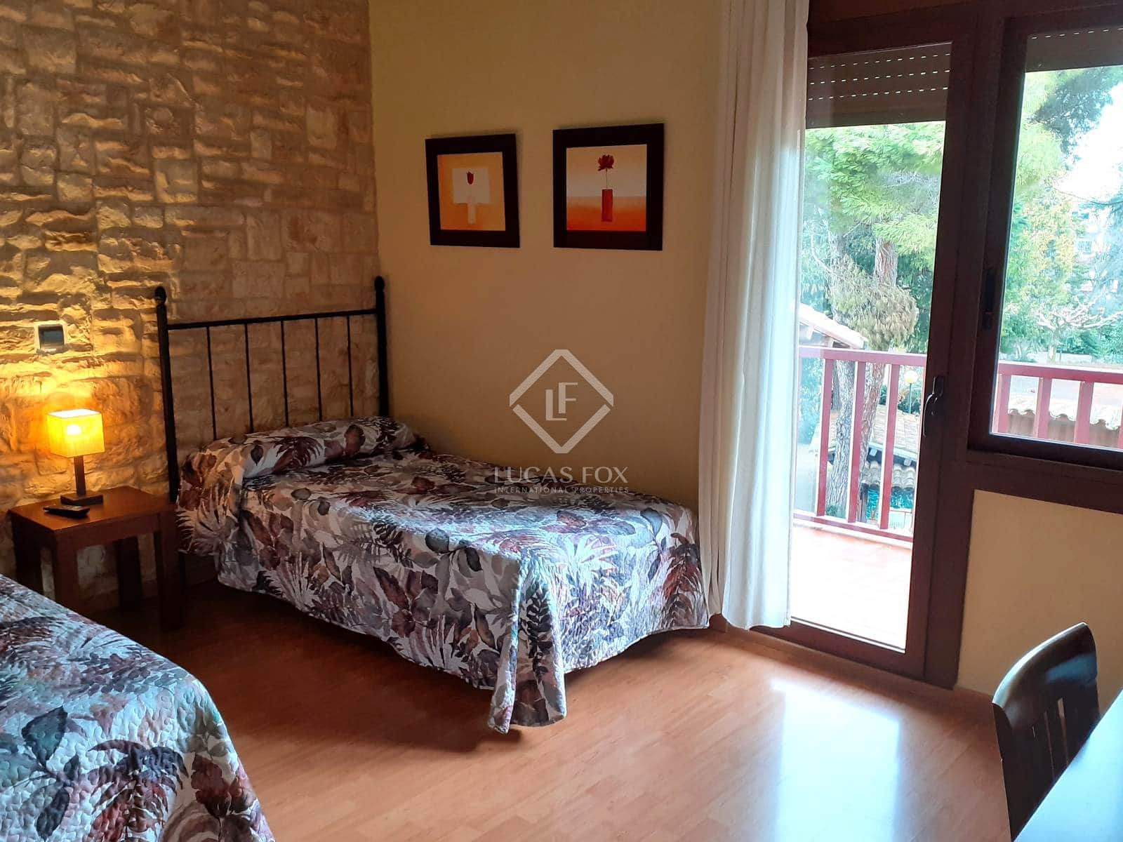 30 slaapkamer Commercieel te koop in L'Espluga de Francoli - € 1.800.000 (Ref: 8692326)