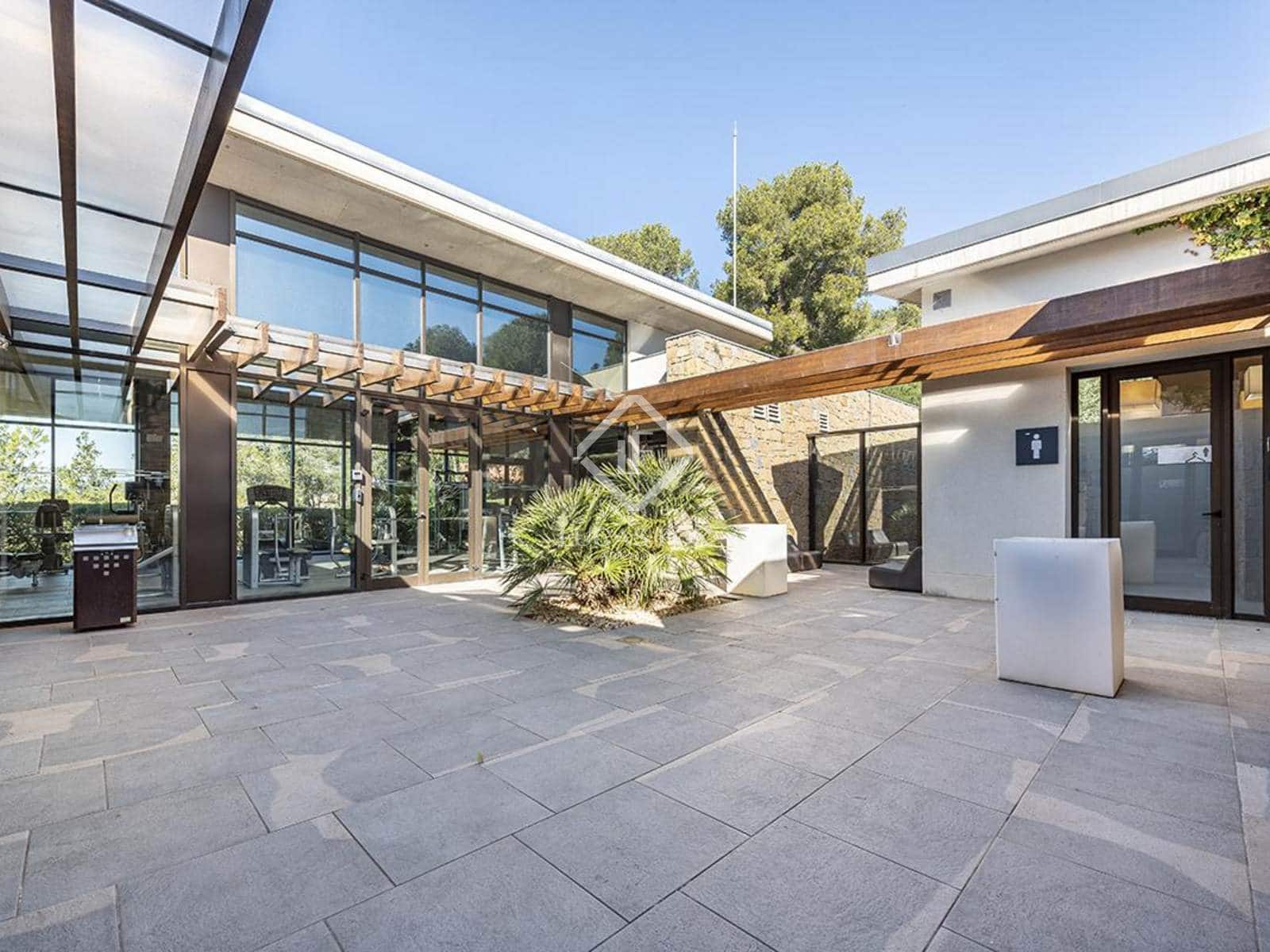 3 soveværelse Lejlighed til salg i Salou med swimmingpool garage - € 620.000 (Ref: 8694281)