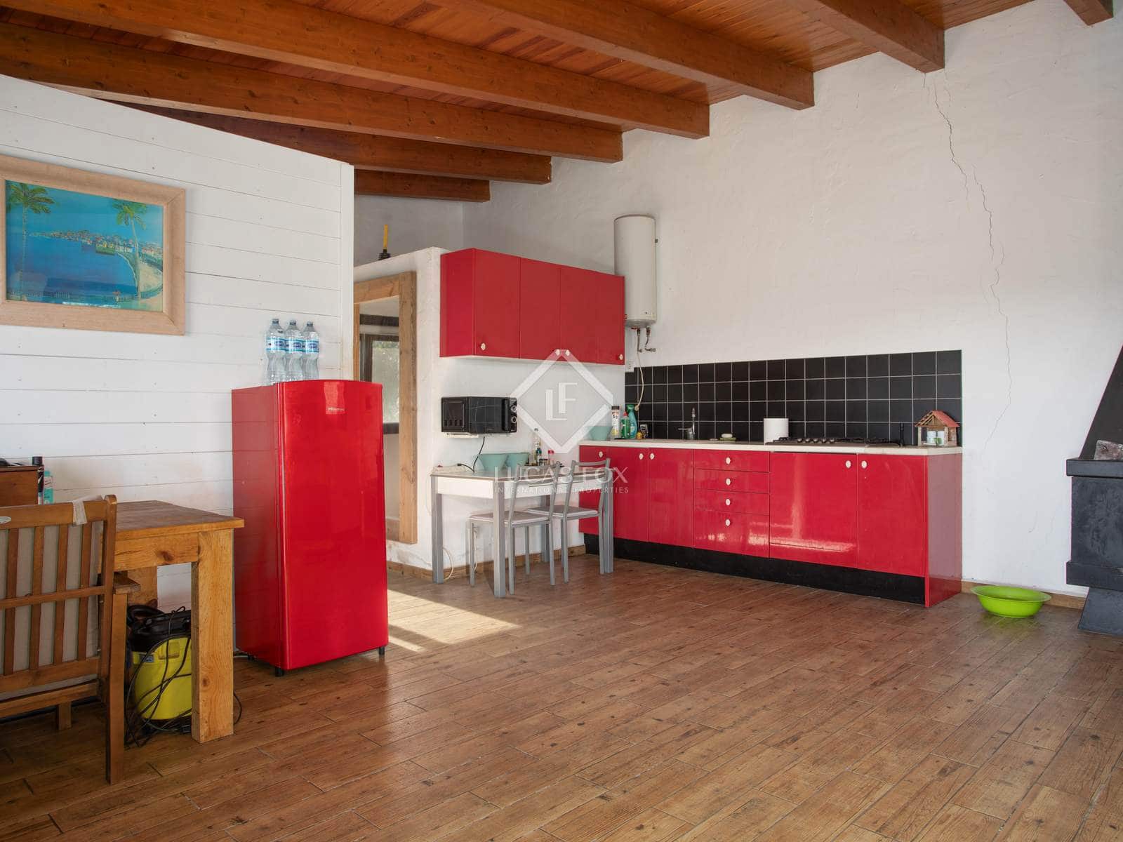 7 soveværelse Finca/Landehus til salg i Santa Pau med swimmingpool garage - € 995.000 (Ref: 8696938)