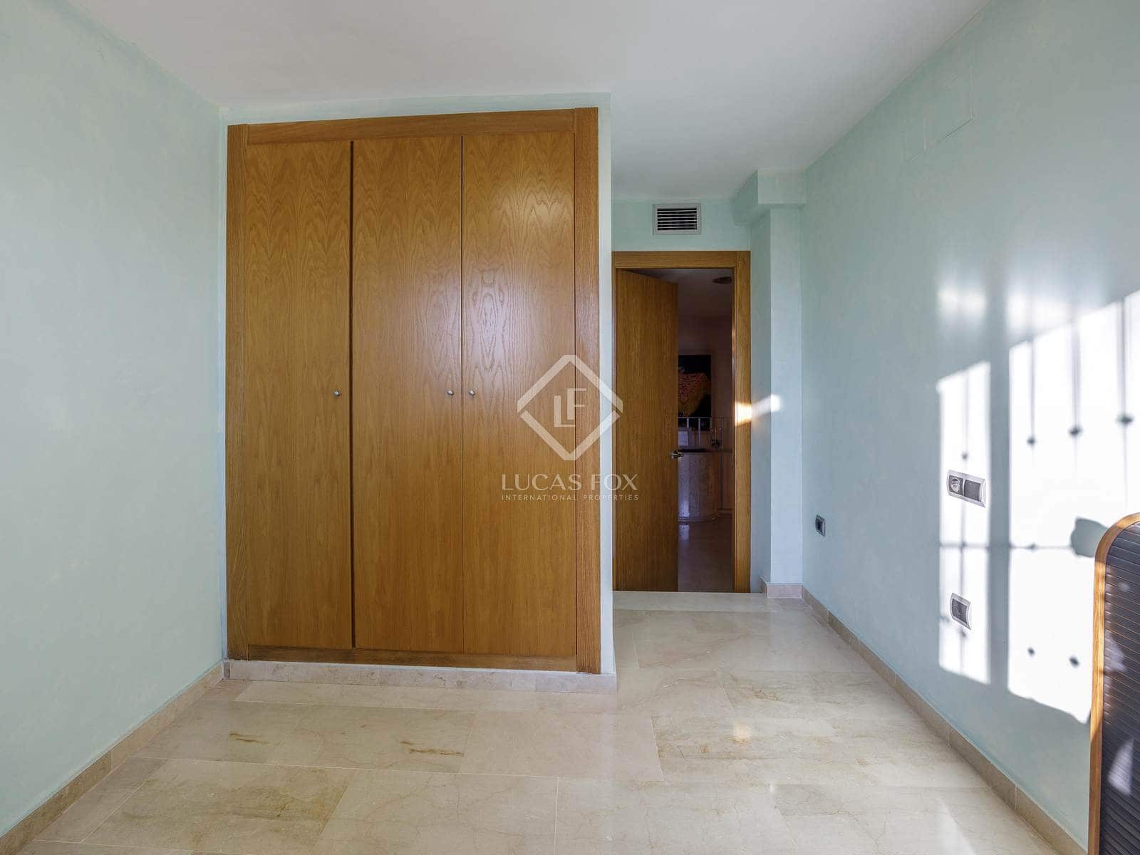 4 Zimmer Apartment zu verkaufen in Valencia Stadt mit Garage - 798.000 € (Ref: 8697555)