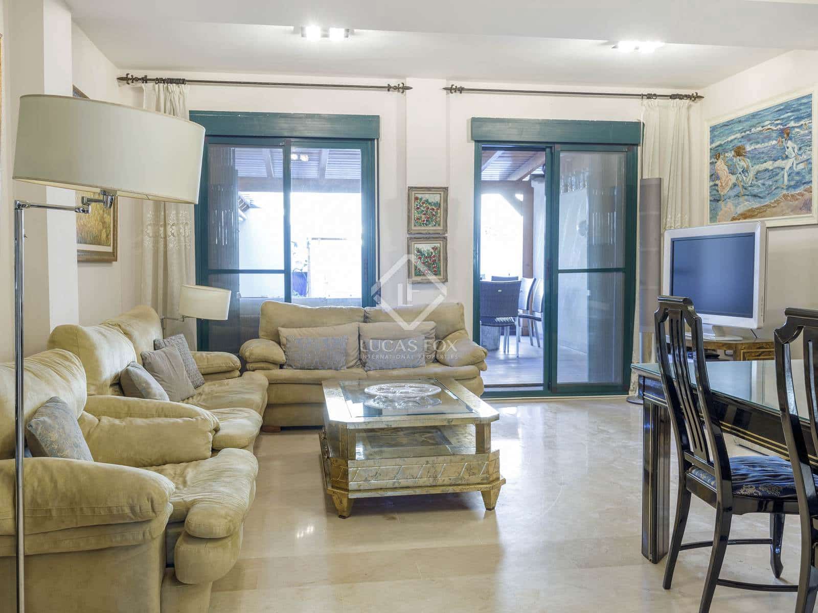 4 Zimmer Apartment zu verkaufen in Valencia Stadt mit Garage - 798.000 € (Ref: 8697555)
