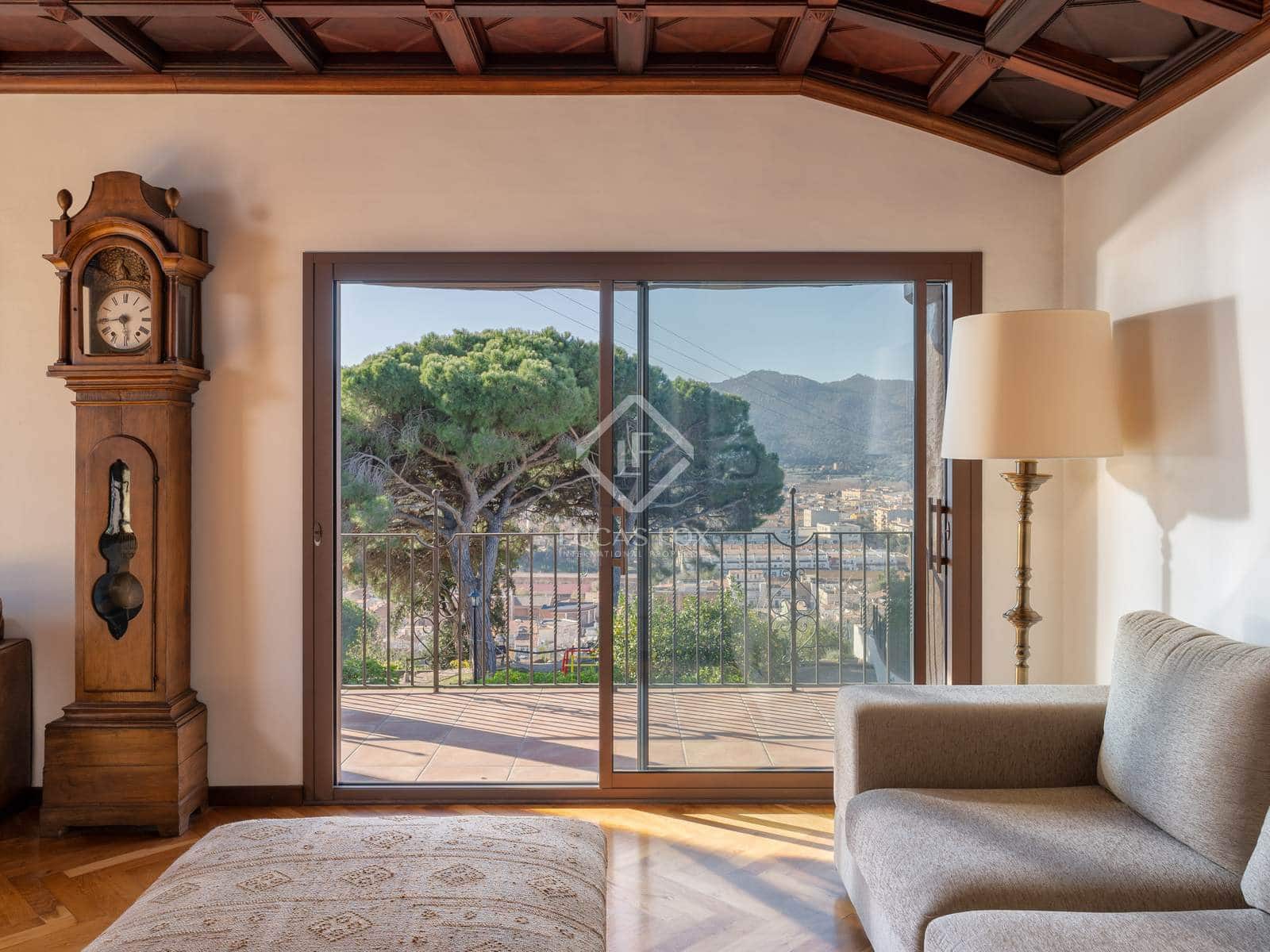 6 soveværelse Villa til salg i Sant Feliu de Guixols med garage - € 1.600.000 (Ref: 8700510)