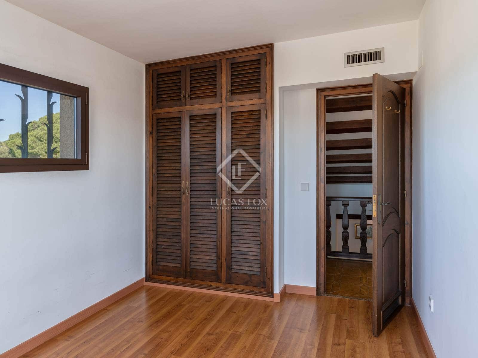 6 soveværelse Villa til salg i Sant Feliu de Guixols med garage - € 1.600.000 (Ref: 8700510)