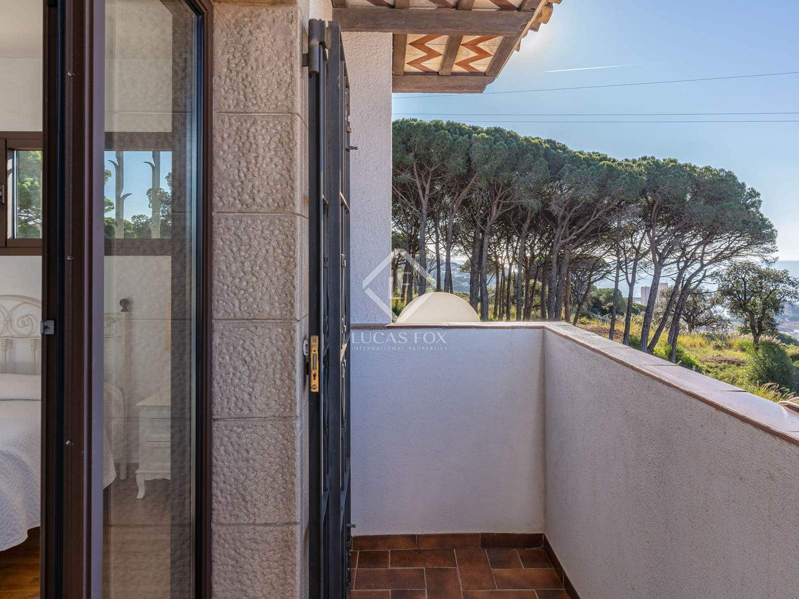 6 soveværelse Villa til salg i Sant Feliu de Guixols med garage - € 1.600.000 (Ref: 8700510)