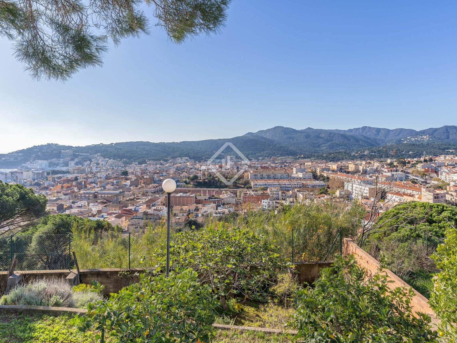 6 soveværelse Villa til salg i Sant Feliu de Guixols med garage - € 1.600.000 (Ref: 8700510)