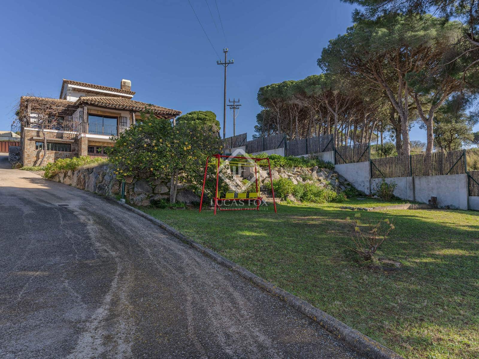 6 soveværelse Villa til salg i Sant Feliu de Guixols med garage - € 1.600.000 (Ref: 8700510)