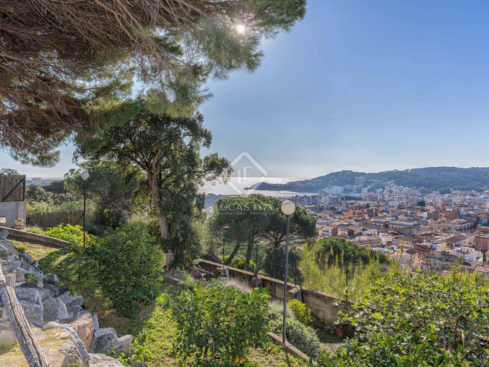 6 soveværelse Villa til salg i Sant Feliu de Guixols med garage - € 1.600.000 (Ref: 8700510)