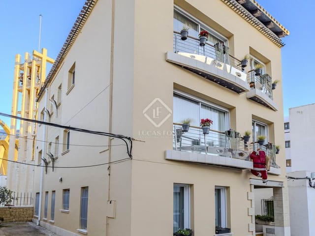 5 makuuhuone Huvila myytävänä paikassa Javea / Xàbia mukana 
autotalli - 1 150 000 € (Ref: 8703104)