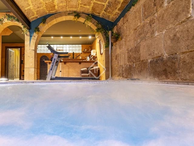 5 makuuhuone Huvila myytävänä paikassa Javea / Xàbia mukana 
autotalli - 1 150 000 € (Ref: 8703104)